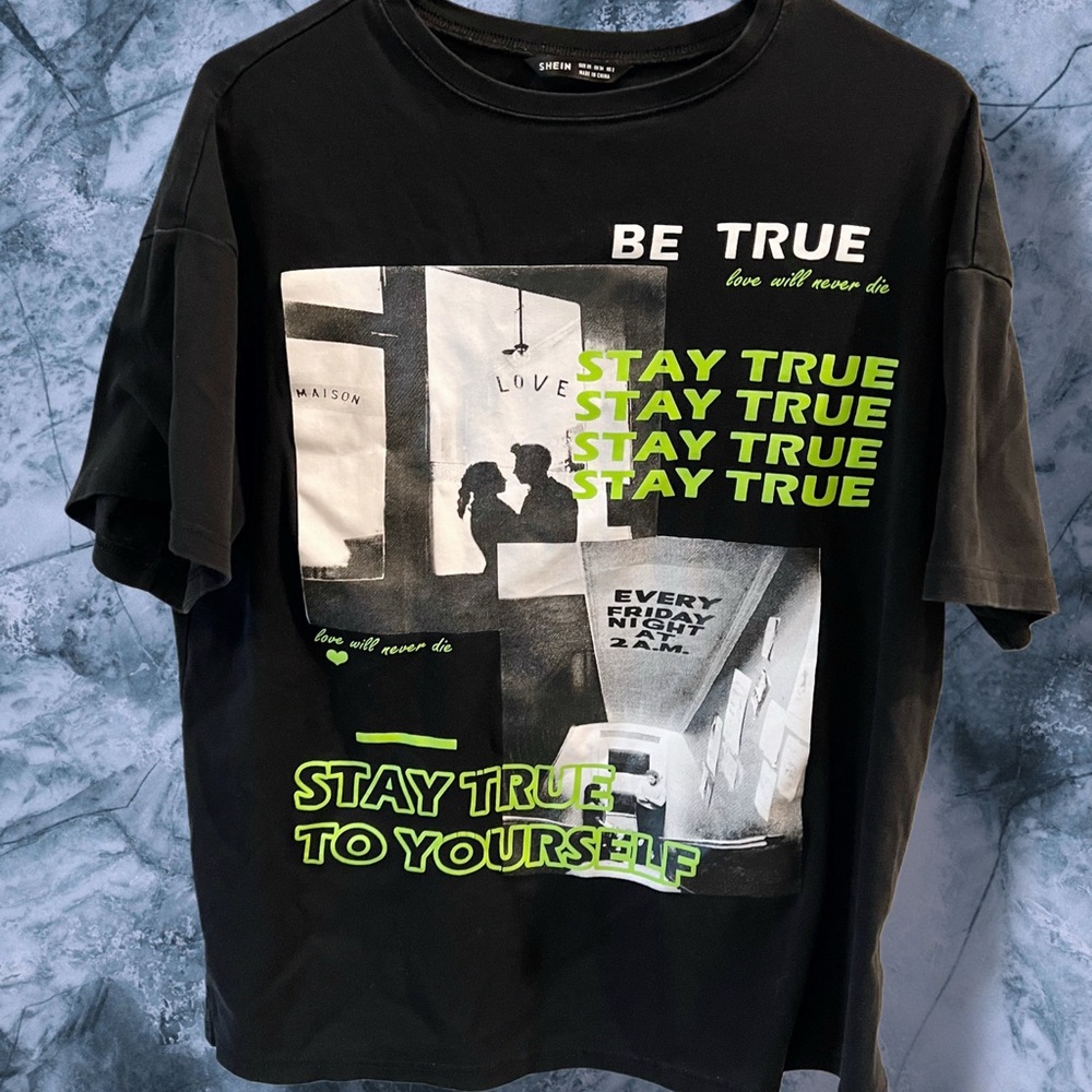 Black “Stay True” Graphic Tee Streetwear‎ Shirt